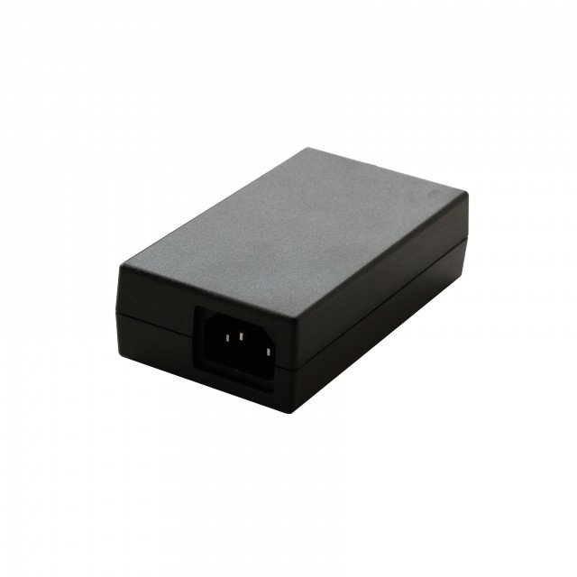 Adaptateur secteur AC/DC de bureau FSP060-RAAK3 60 W 24 V avec entrée IEC C14