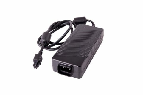 Série GE150 – Adaptateur d’alimentation externe 150W médical et ITE